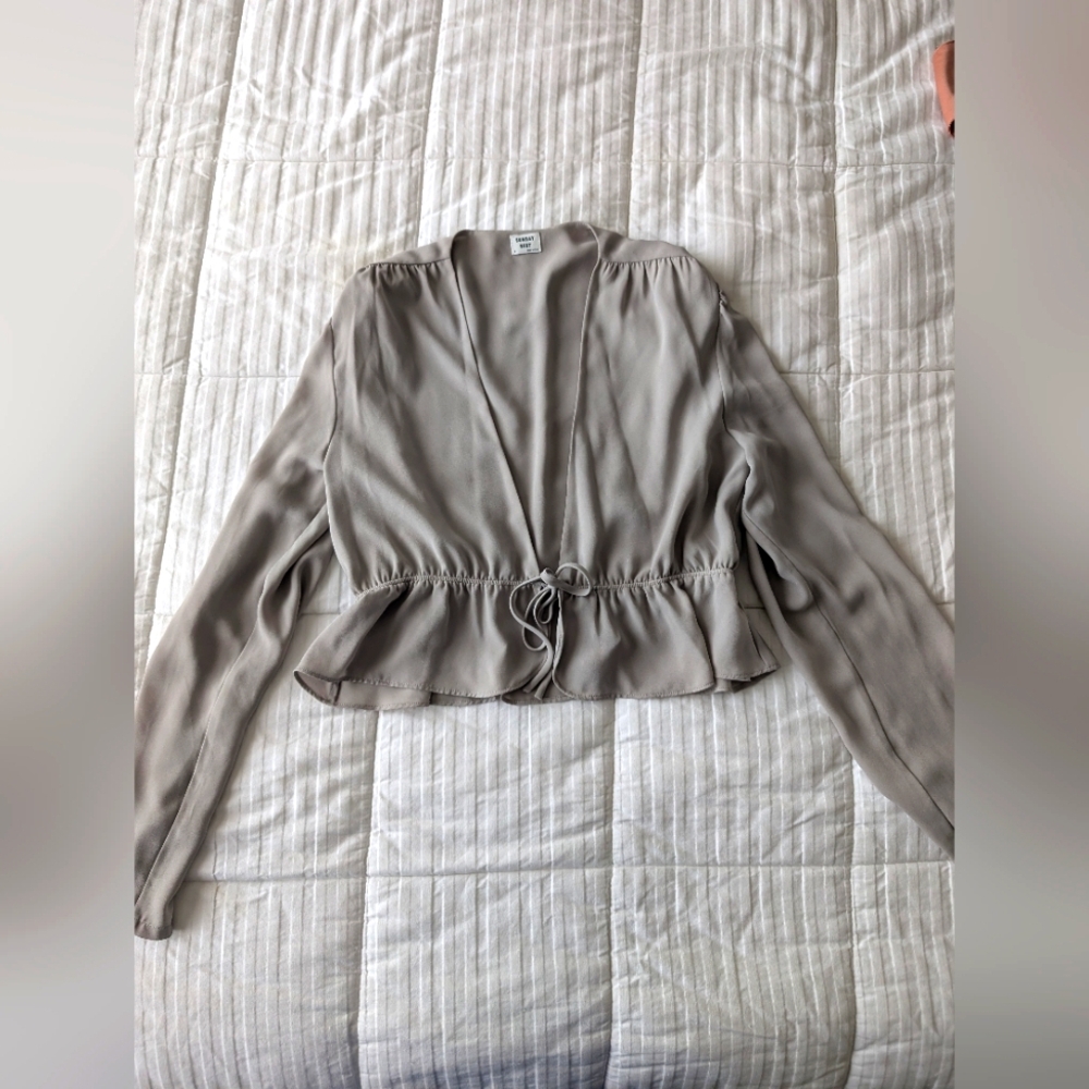 Aritzia Sunday Best Blouse
